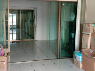 For sale warehouse in Sam Phran, Nakhon Pathom