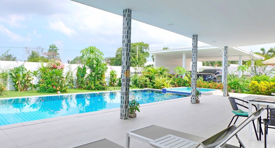 À louer et à vendre 3 chambres maison à Bang Lamung, Chonburi