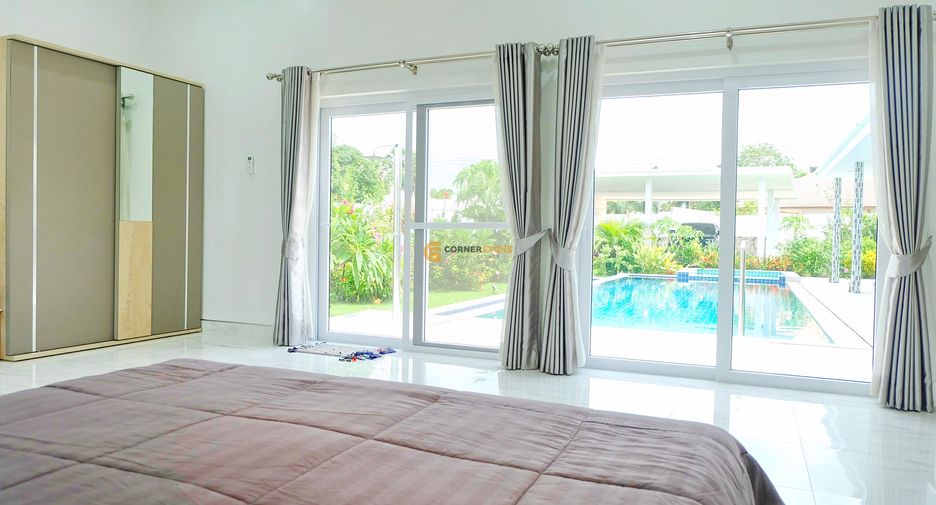 À louer et à vendre 3 chambres maison à Bang Lamung, Chonburi