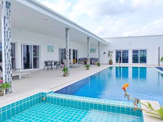À louer et à vendre 3 chambres maison à Bang Lamung, Chonburi