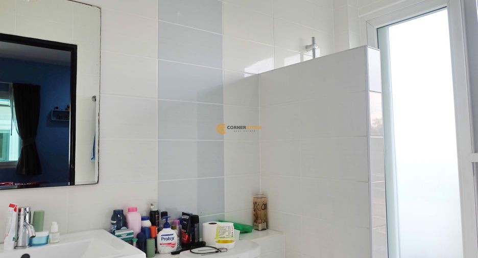 Haus zum Kauf mit 5 Zimmer in Bang Lamung, Chonburi