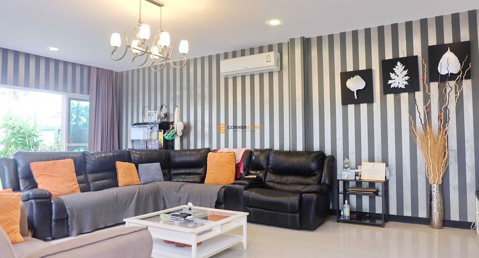 Haus zum Kauf mit 5 Zimmer in Bang Lamung, Chonburi