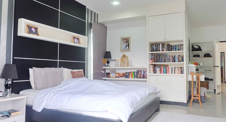 Haus zum Kauf mit 5 Zimmer in Bang Lamung, Chonburi