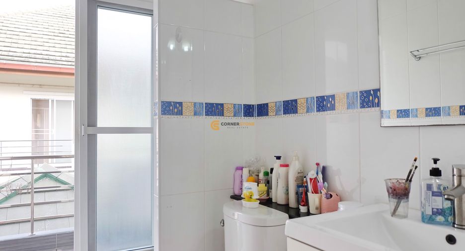 Haus zum Kauf mit 5 Zimmer in Bang Lamung, Chonburi