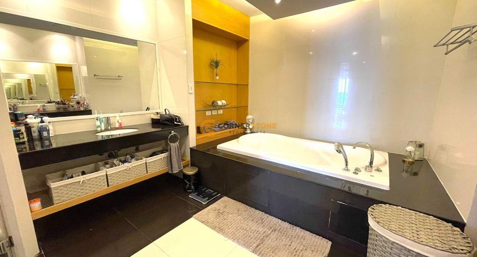 For rent and for sale 3 bedrooms condo in Jomtien, Pattaya