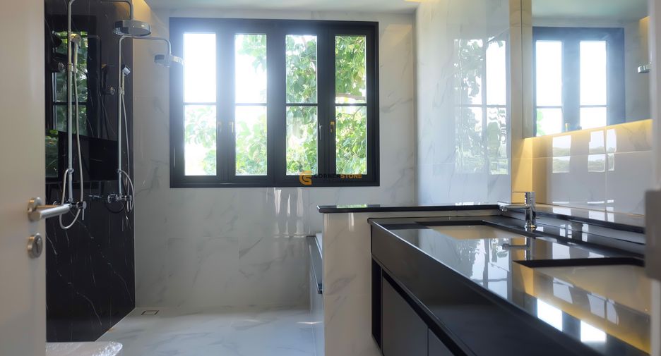 出售 5 卧室 独立屋 在 Bang Lamung, Chon Buri
