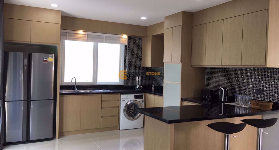 出租 和 出售 4 卧室 独立屋 在 Bang Lamung, Chon Buri