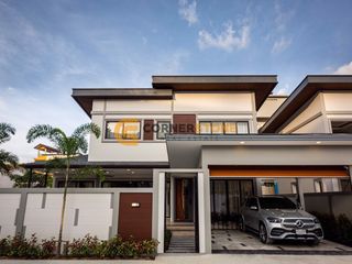 For rent and for sale 4 bedrooms house in Bang Lamung, Chonburi