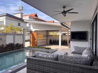 For rent and for sale 4 bedrooms house in Bang Lamung, Chonburi