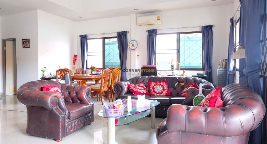 For sale 2 bedrooms house in South Pattaya, Pattaya