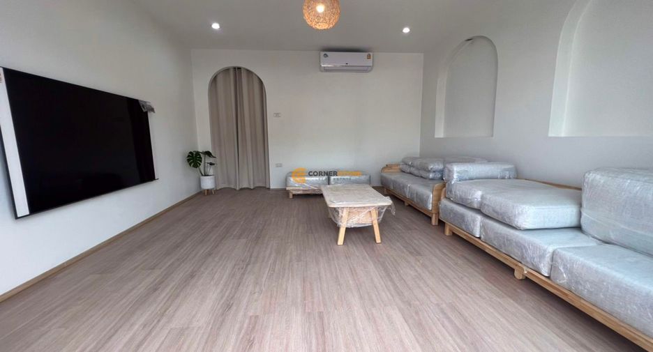 For rent and for sale 6 bedrooms house in Jomtien, Pattaya
