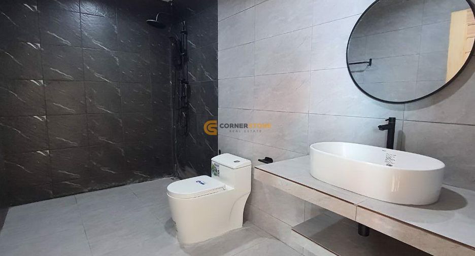 For rent and for sale 6 bedrooms house in Jomtien, Pattaya