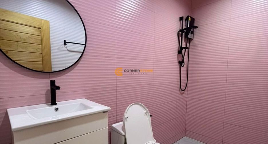 For rent and for sale 6 bedrooms house in Jomtien, Pattaya