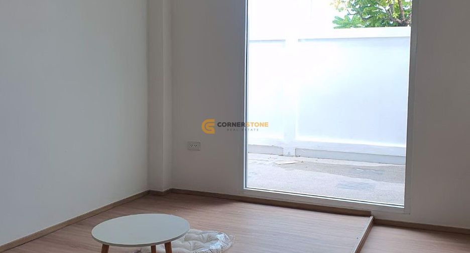 For rent and for sale 6 bedrooms house in Jomtien, Pattaya