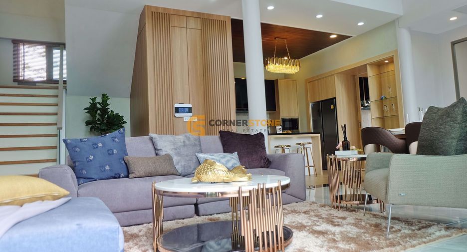 For sale 4 ベッドルーム house in Bang Lamung, Chonburi