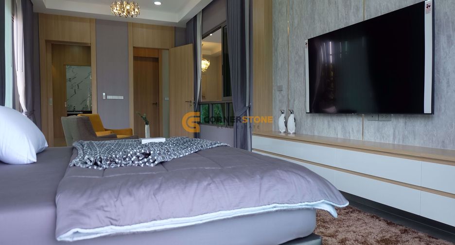 For sale 4 ベッドルーム house in Bang Lamung, Chonburi