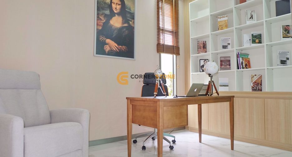 For sale 4 ベッドルーム house in Bang Lamung, Chonburi