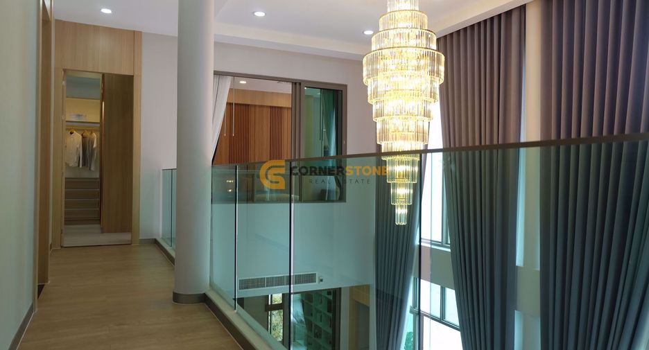 For sale 4 ベッドルーム house in Bang Lamung, Chonburi