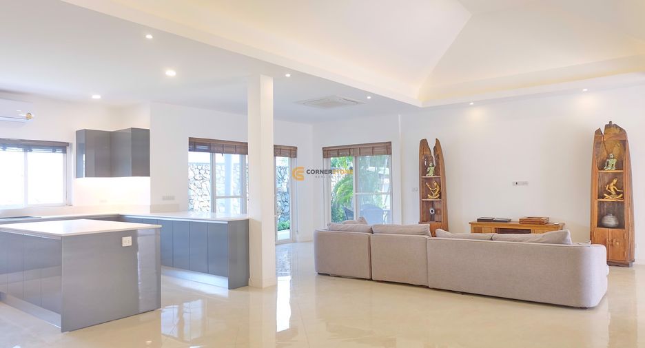 出租 和 出售 5 卧室 独立屋 在 Bang Lamung, Chon Buri