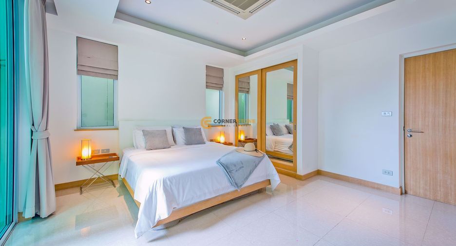 For rent and for sale 3 bedrooms house in Bang Lamung, Chonburi