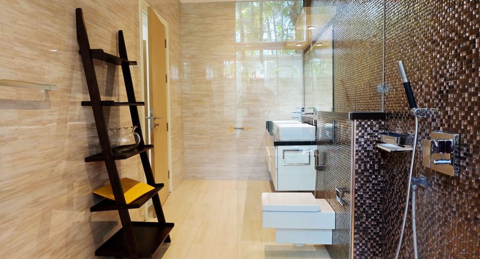 For rent and for sale 3 bedrooms house in Bang Lamung, Chonburi