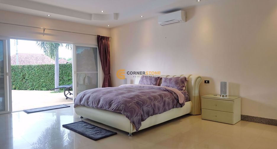 For sale 4 bedrooms house in Bang Lamung, Chonburi