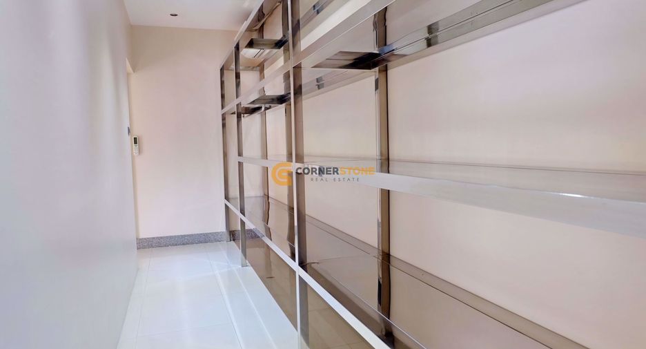 For sale 4 bedrooms house in Bang Lamung, Chonburi