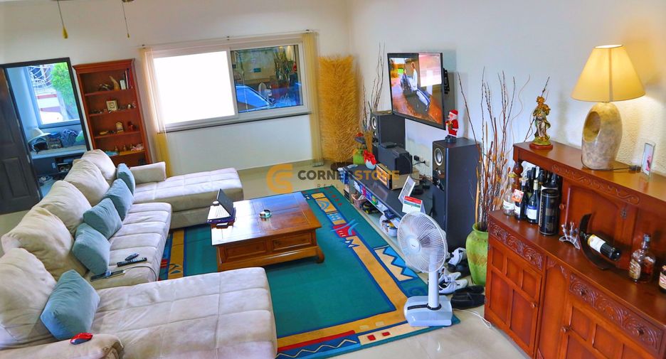 For sale 4 bedrooms house in Bang Lamung, Chonburi