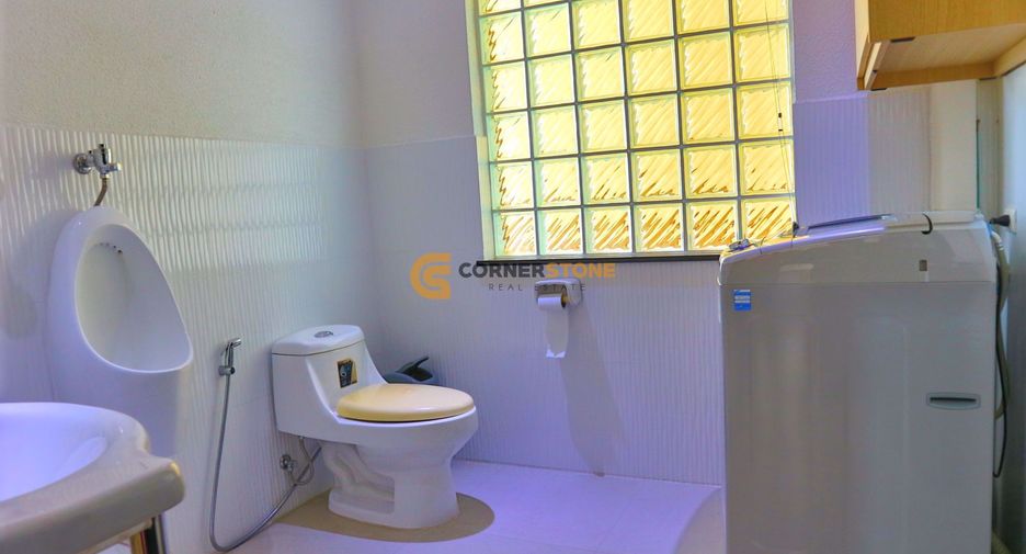 For sale 4 bedrooms house in Bang Lamung, Chonburi
