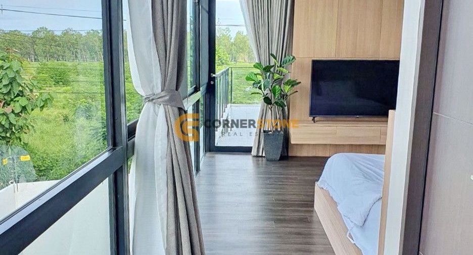 Haus zur Miete und zum Kauf mit 4 Zimmer in Bang Lamung, Chonburi
