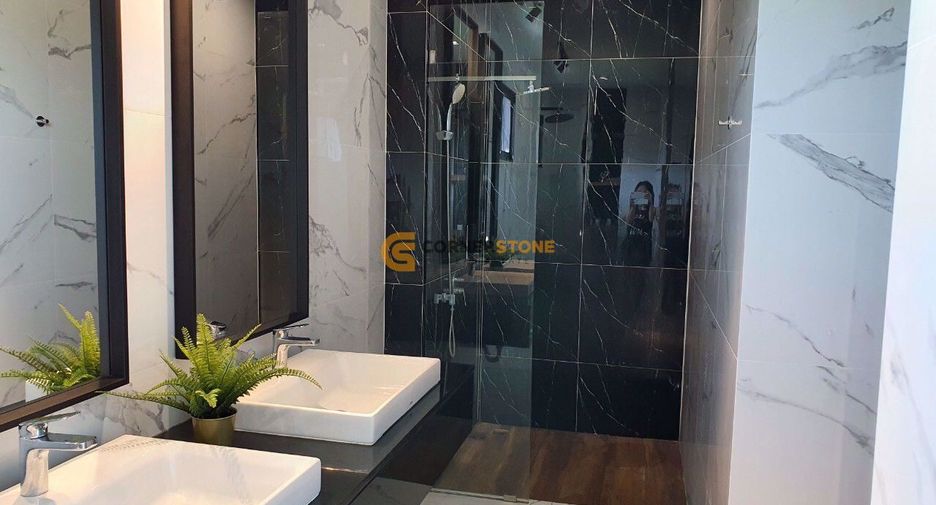 Haus zur Miete und zum Kauf mit 4 Zimmer in Bang Lamung, Chonburi