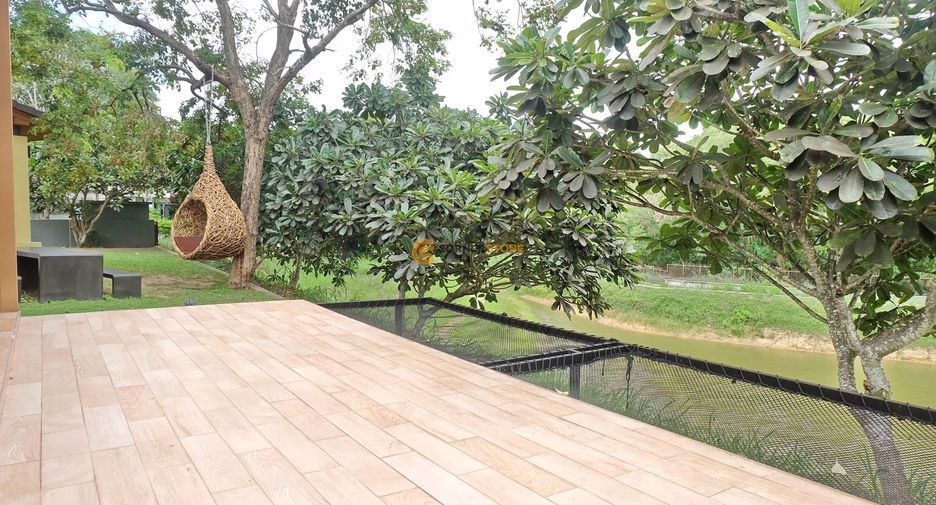 For sale 3 bedrooms house in Bang Lamung, Chonburi