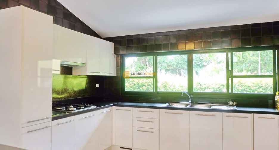 For sale 3 bedrooms house in Bang Lamung, Chonburi