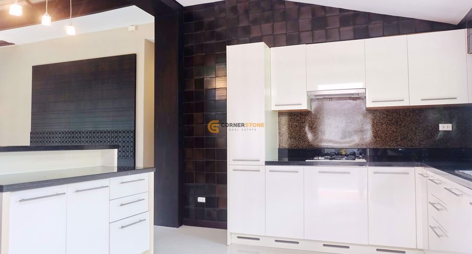 For sale 3 bedrooms house in Bang Lamung, Chonburi
