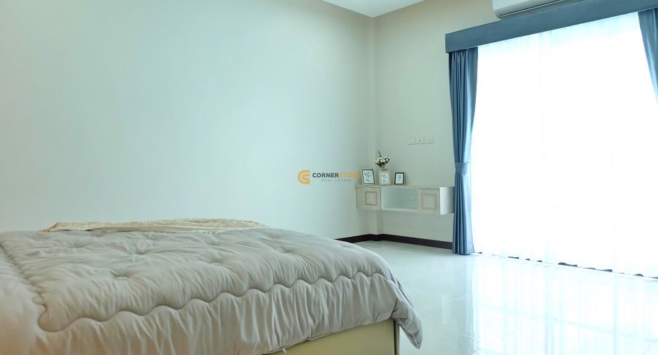 For rent and for sale 4 bedrooms house in Bang Lamung, Chonburi
