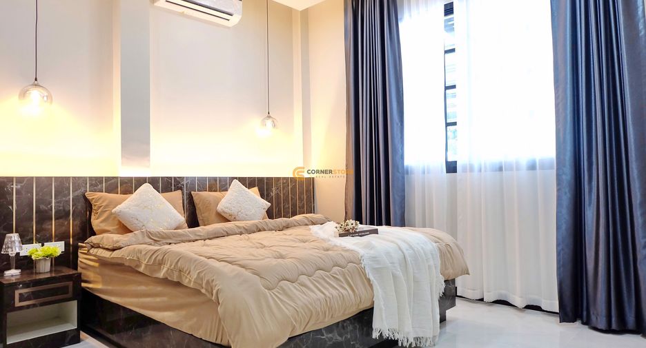 For rent and for sale 4 bedrooms house in Bang Lamung, Chonburi