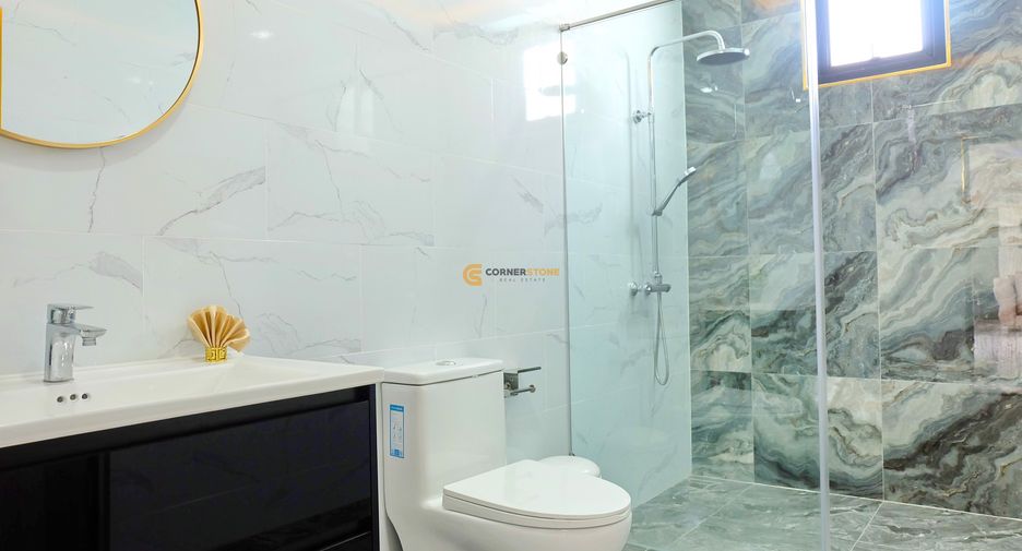 For rent and for sale 4 bedrooms house in Bang Lamung, Chonburi