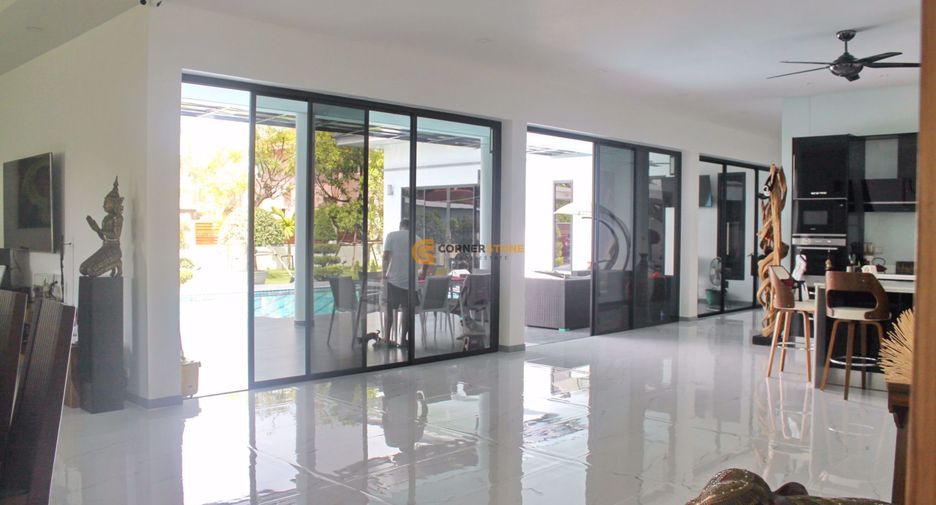 À louer et à vendre 4 chambres maison à Bang Lamung, Chonburi
