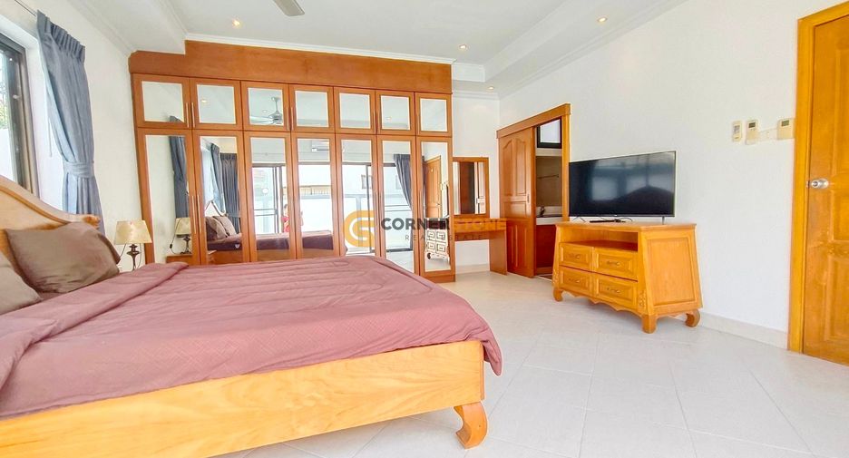 For rent そして for sale 3 ベッドルーム house in Jomtien, Pattaya