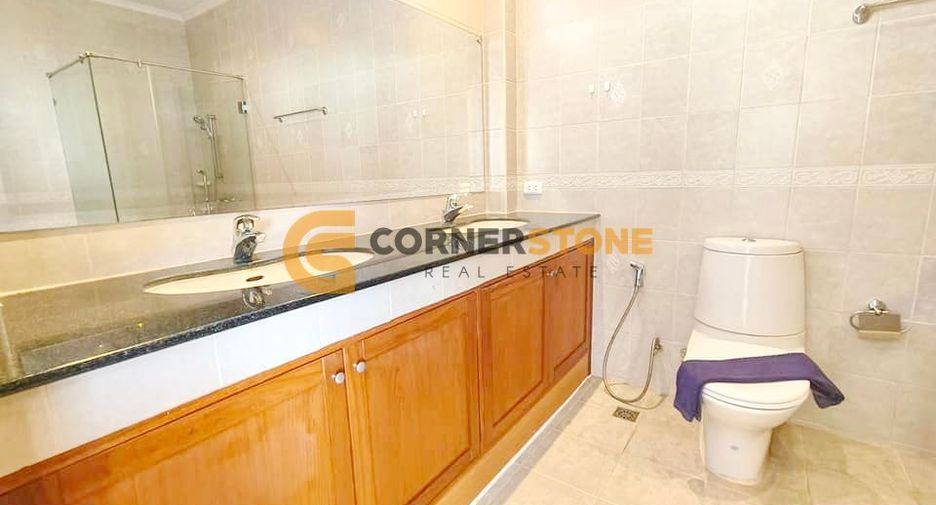 For rent そして for sale 3 ベッドルーム house in Jomtien, Pattaya