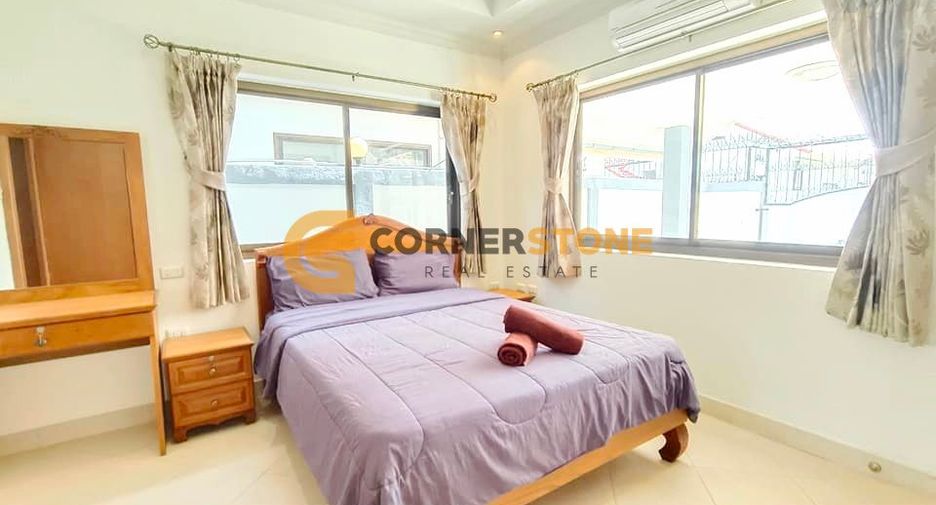For rent そして for sale 3 ベッドルーム house in Jomtien, Pattaya