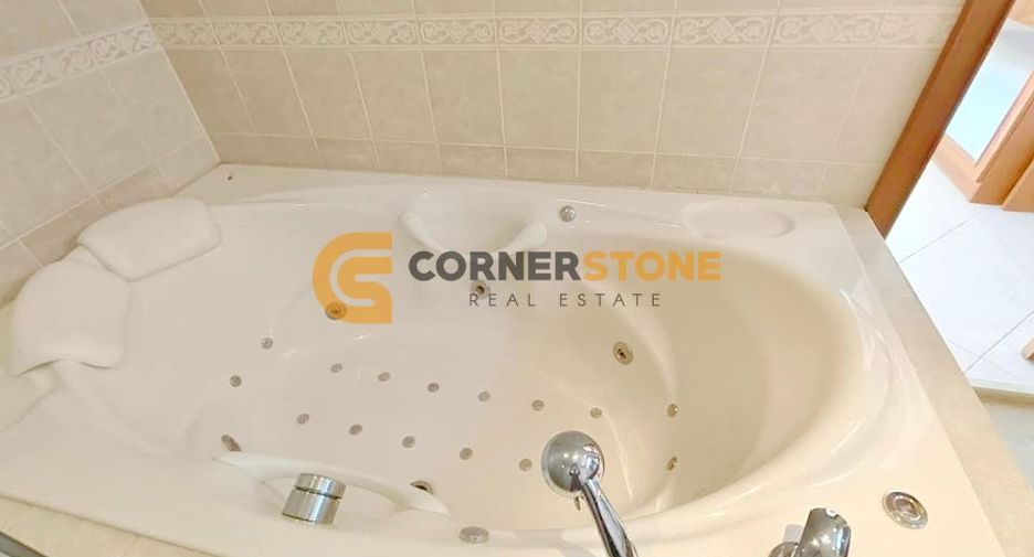 For rent そして for sale 3 ベッドルーム house in Jomtien, Pattaya