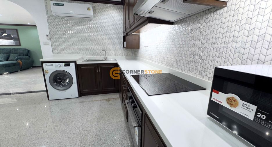 À louer et à vendre 2 chambres condo à South Pattaya, Pattaya