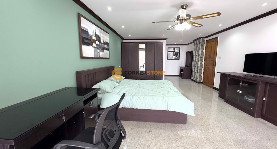 À louer et à vendre 2 chambres condo à South Pattaya, Pattaya