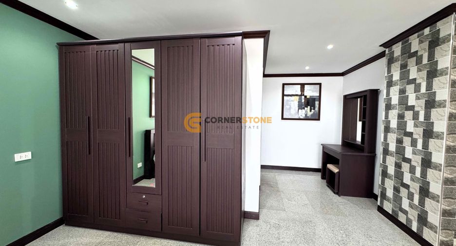 À louer et à vendre 2 chambres condo à South Pattaya, Pattaya