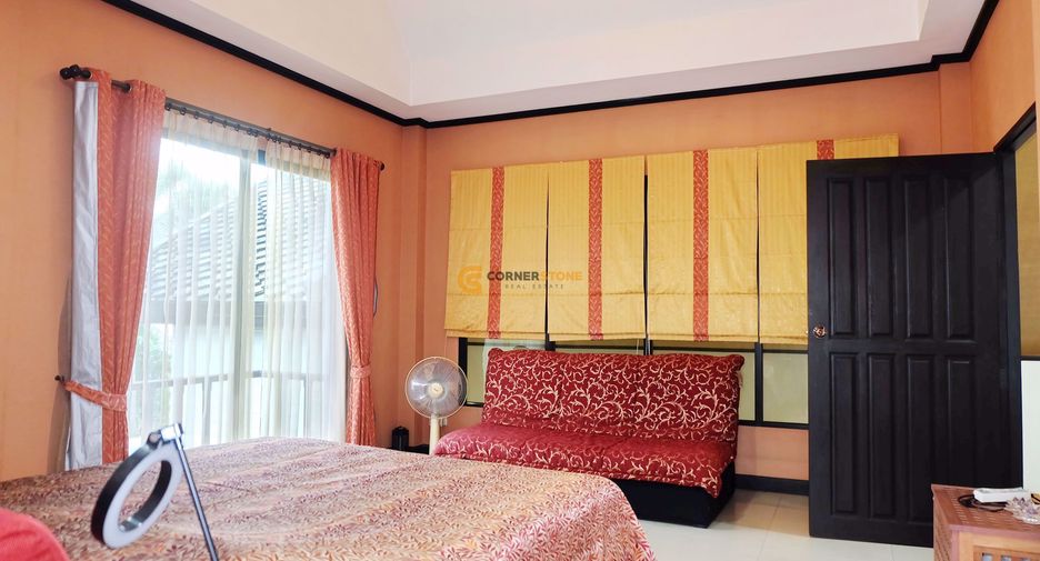 Casa en alquiler y en venta de 3 habitaciones en Bang Lamung, Chonburi