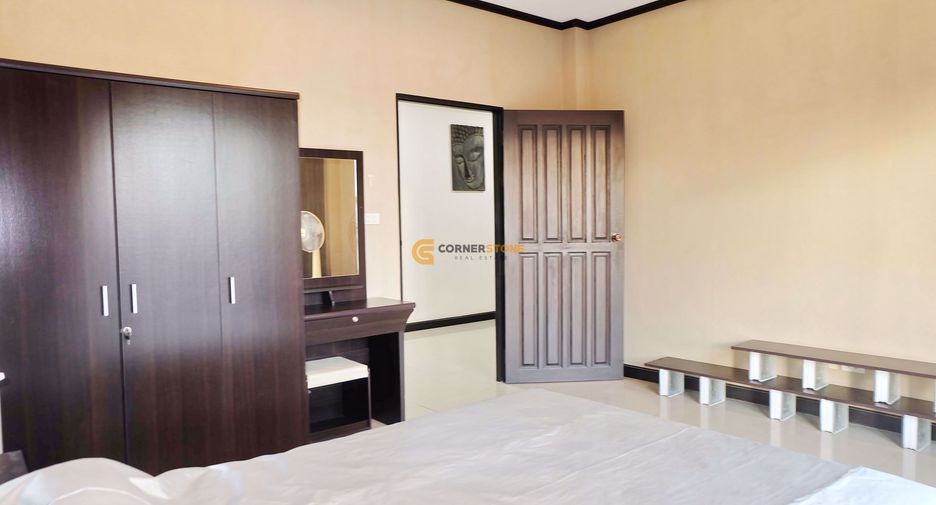 Casa en alquiler y en venta de 3 habitaciones en Bang Lamung, Chonburi