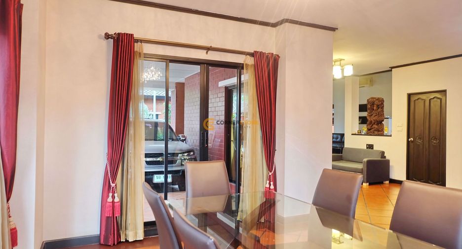 Casa en alquiler y en venta de 3 habitaciones en Bang Lamung, Chonburi