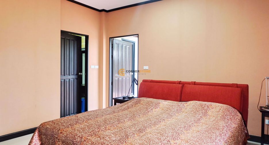 Casa en alquiler y en venta de 3 habitaciones en Bang Lamung, Chonburi