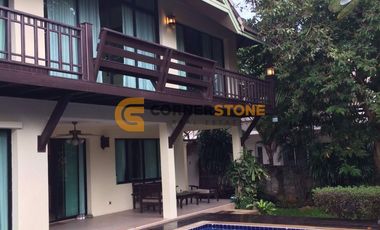 Casa en alquiler de 4 habitaciones en Central Pattaya, Pattaya